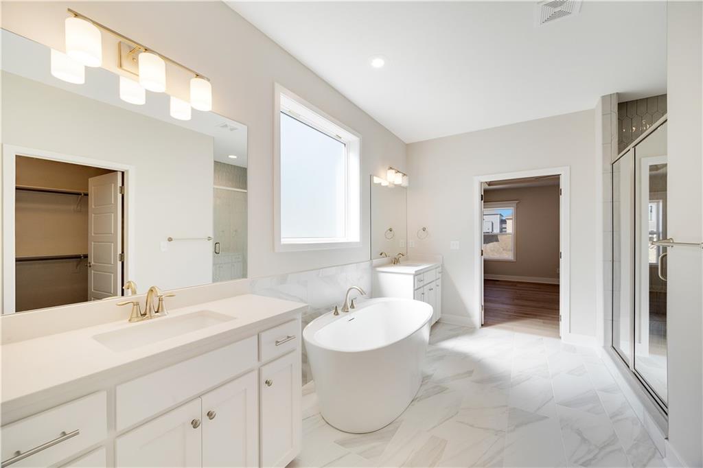 7004 NE 102nd Court, Kansas City, MO 64156 | MLS#2503549