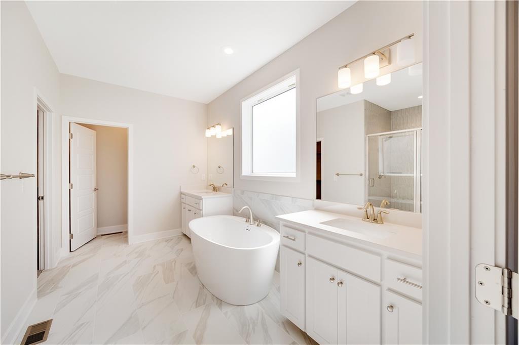 7004 NE 102nd Court, Kansas City, MO 64156 | MLS#2503549