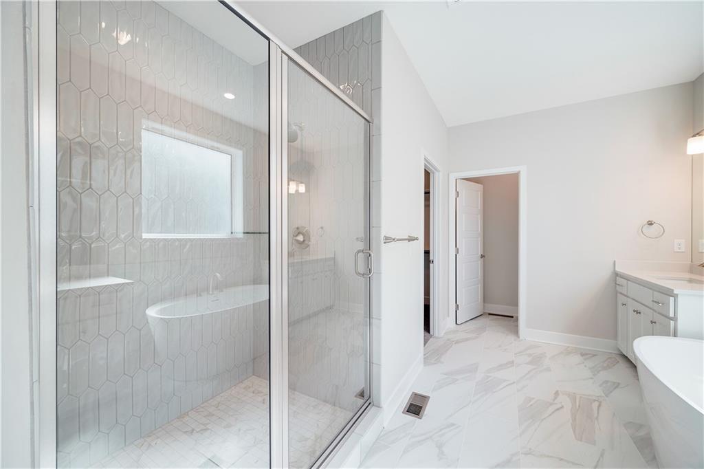 7004 NE 102nd Court, Kansas City, MO 64156 | MLS#2503549