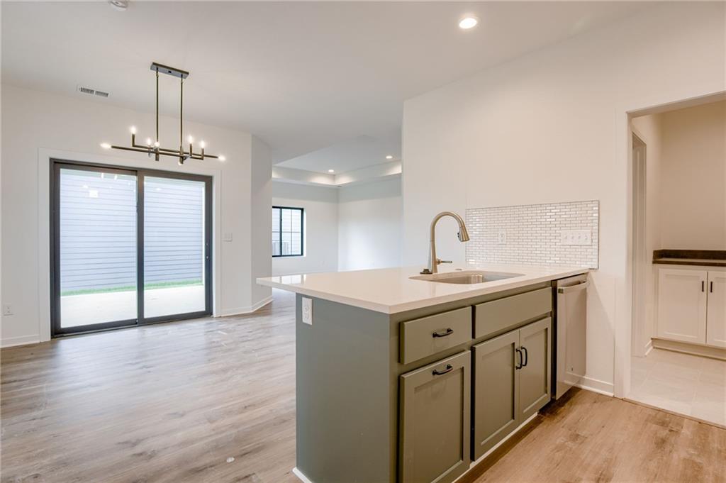 1852  Vintage Lane, Liberty, MO 64068 | MLS#2517764