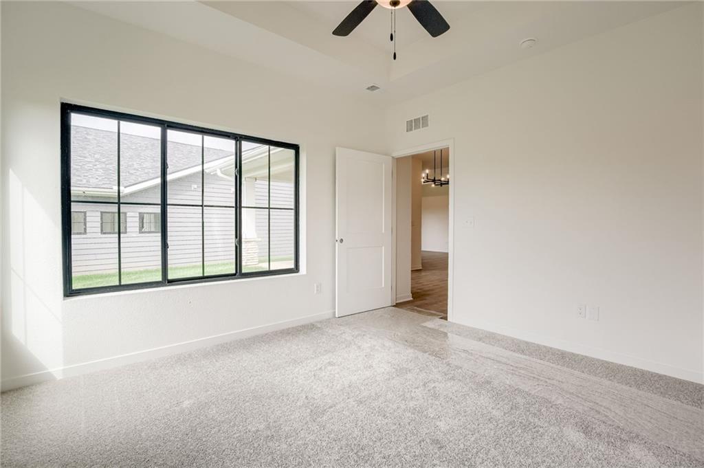 1852  Vintage Lane, Liberty, MO 64068 | MLS#2517764