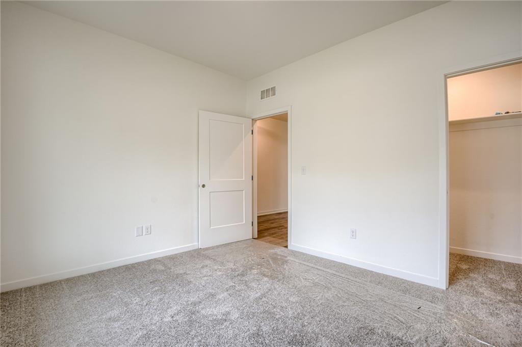 1852  Vintage Lane, Liberty, MO 64068 | MLS#2517764