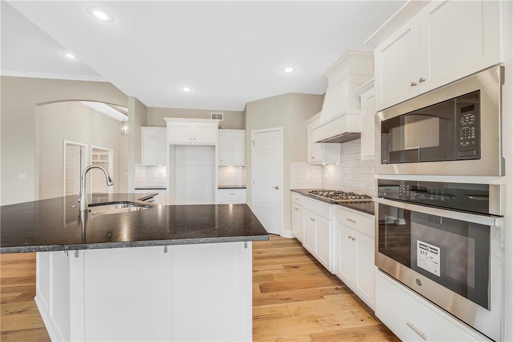 7001 NE 103rd Street, Kansas City, MO 64156 | MLS#2533831