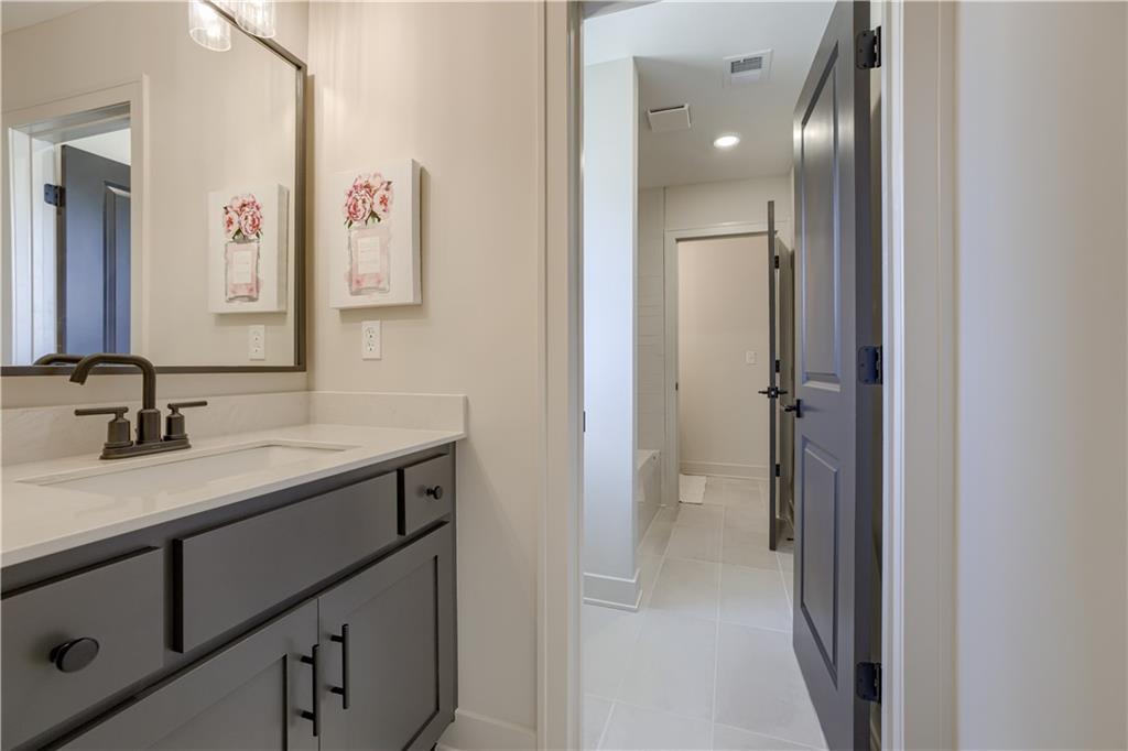 5158 NW 47th Terrace, Riverside, MO 64150 | MLS#2533907