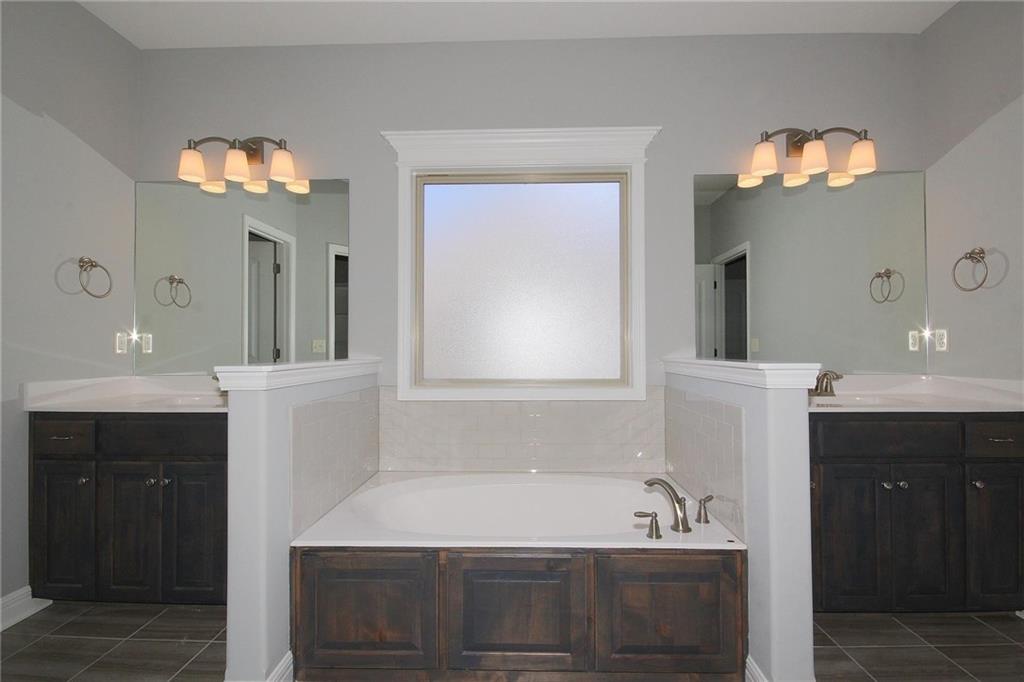 11440 N Auburndale Circle, Kansas City, MO 64157 | MLS#2536109