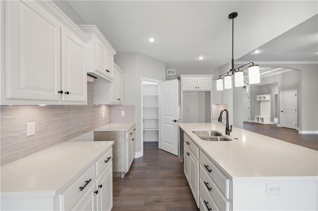 9337 N Belton Avenue, Kansas City, MO 64154 | MLS#2543417