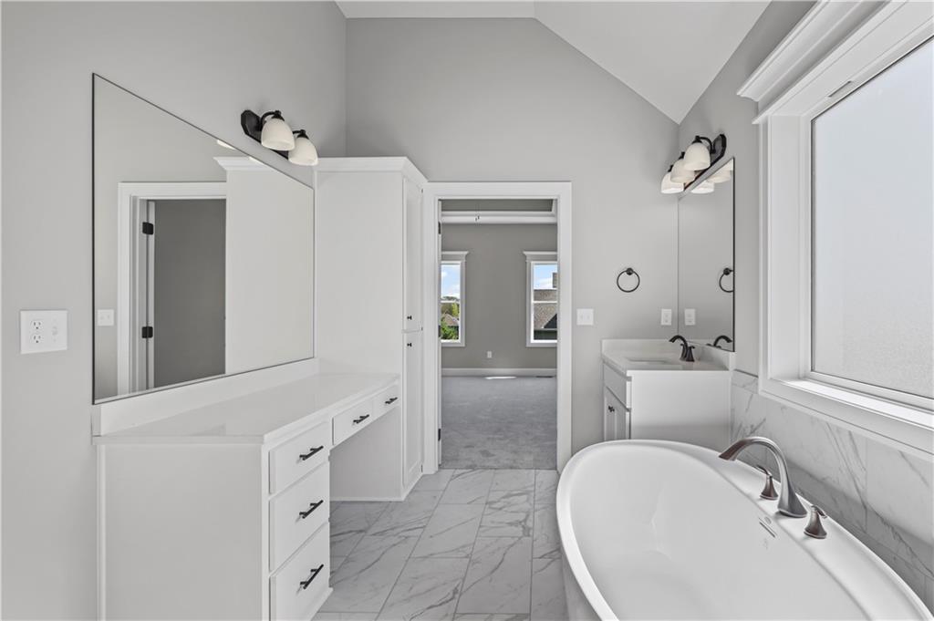 10205 N Winchester Avenue, Kansas City, MO 64156 | MLS#2548612