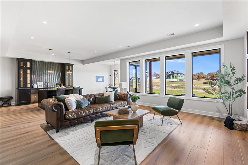 7515 NW Fawn Circle, Parkville, MO 64152 | MLS#2551479