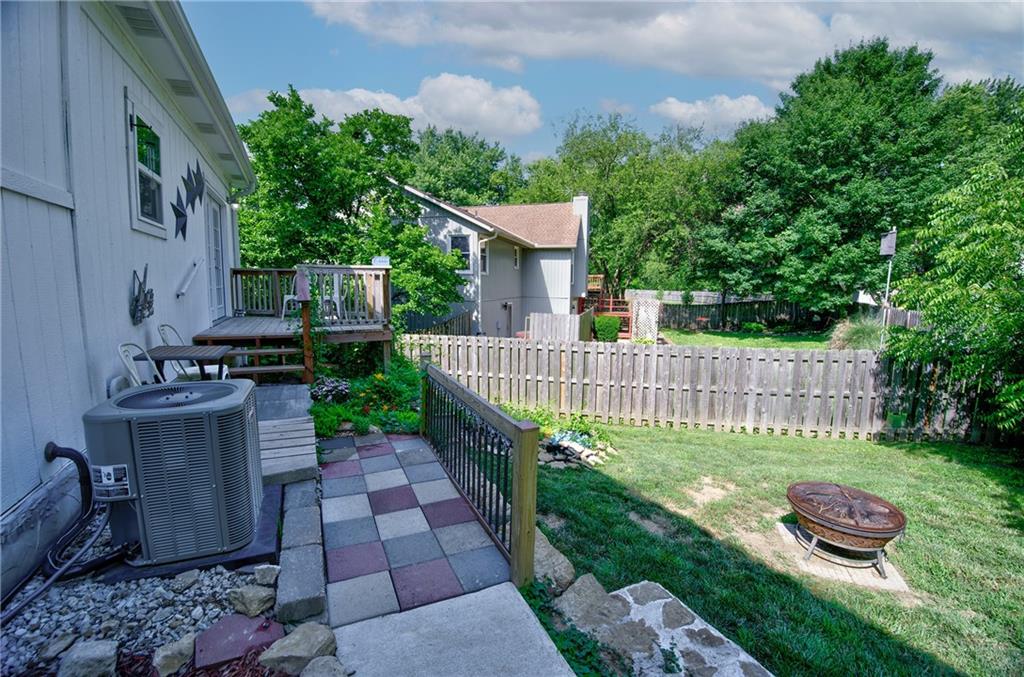 5716 NW Creekview Drive, Parkville, MO 64152 | MLS#2553726