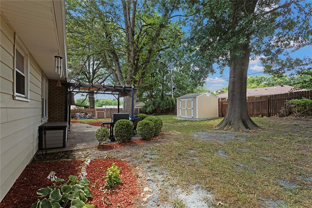 8606 NE Boone Street, Kansas City, MO 64155 | MLS#2558888