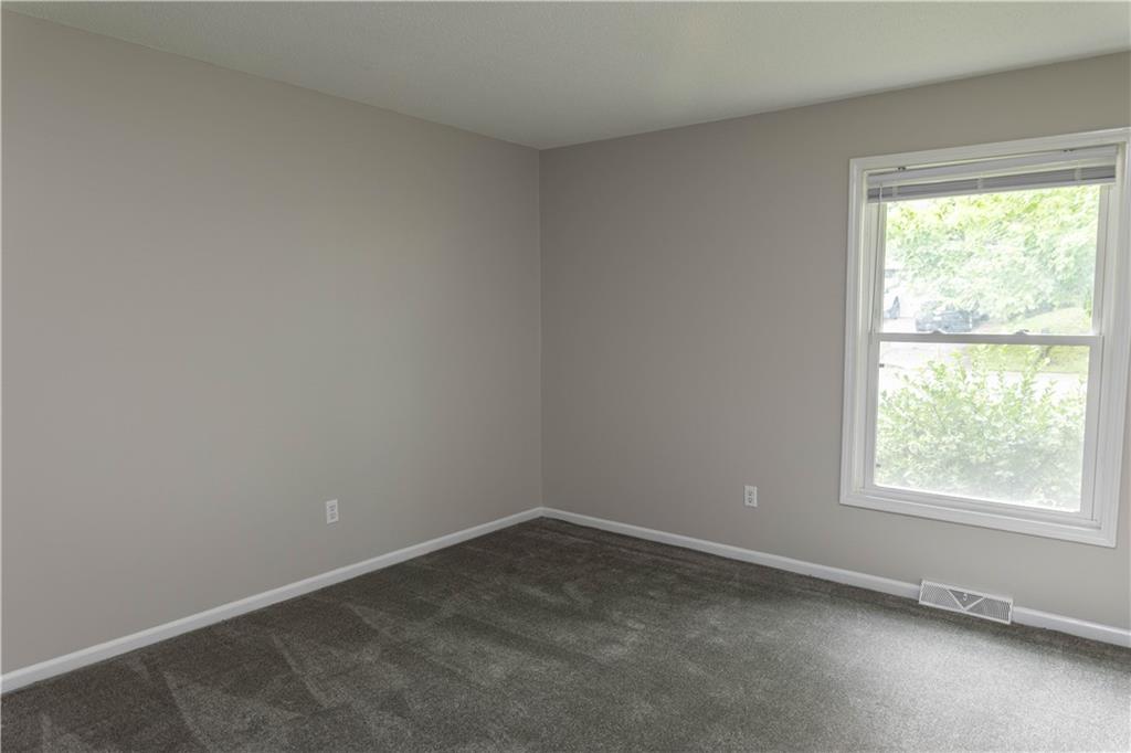 5710 NW Raintree Drive, Parkville, MO 64152 | MLS#2559926