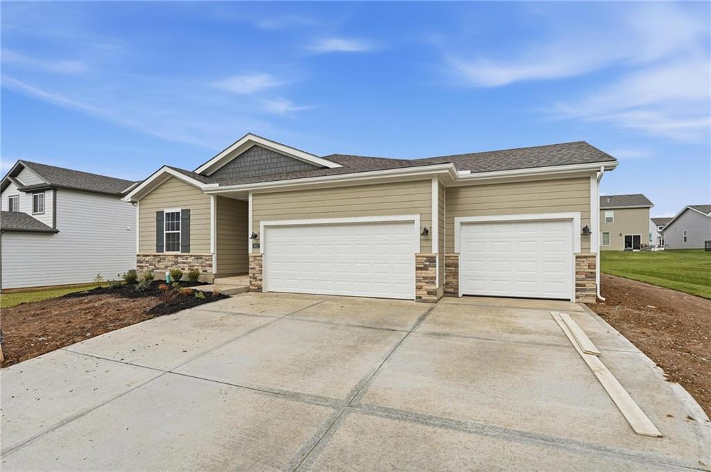 3012 NW 95th Terrace, Kansas City, MO 64154 | MLS#2560172