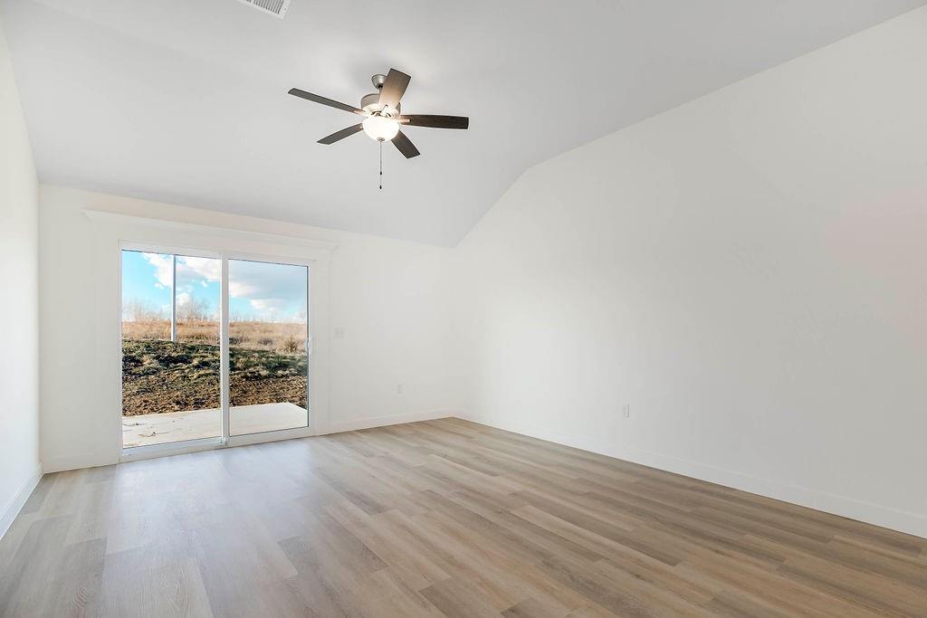 3827 NW 93rd Street, Kansas City, MO 64154 | MLS#2561293