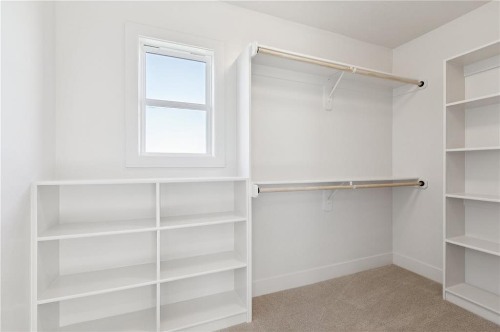 1916  Longview Drive, Liberty, MO 64068 | MLS#2563129