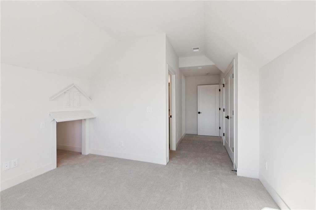 1916  Longview Drive, Liberty, MO 64068 | MLS#2563129