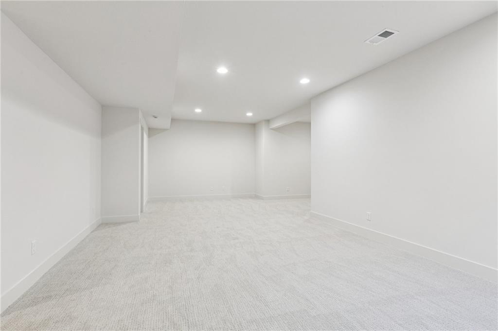 1916  Longview Drive, Liberty, MO 64068 | MLS#2563129