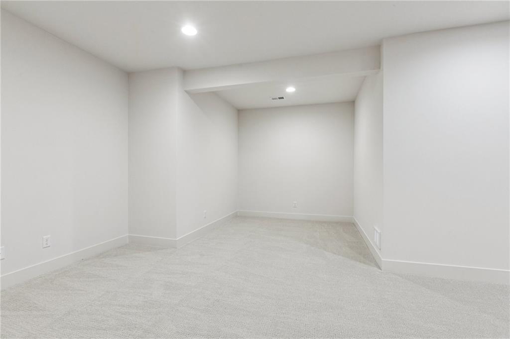 1916  Longview Drive, Liberty, MO 64068 | MLS#2563129