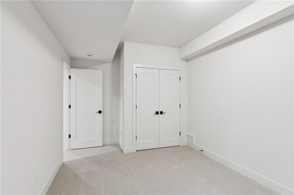 1916  Longview Drive, Liberty, MO 64068 | MLS#2563129