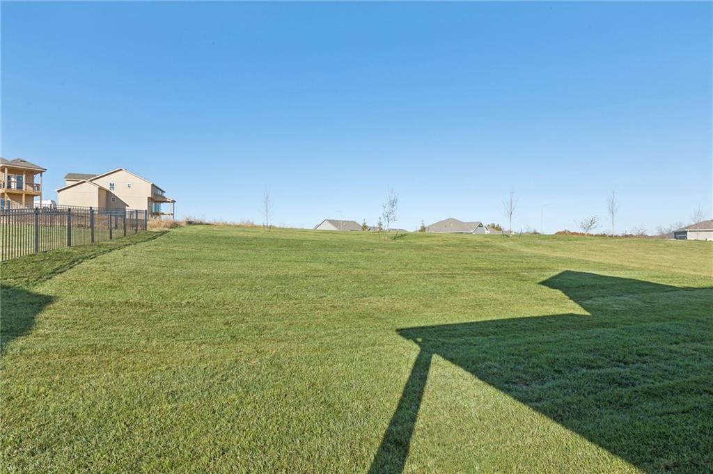 1916  Longview Drive, Liberty, MO 64068 | MLS#2563129