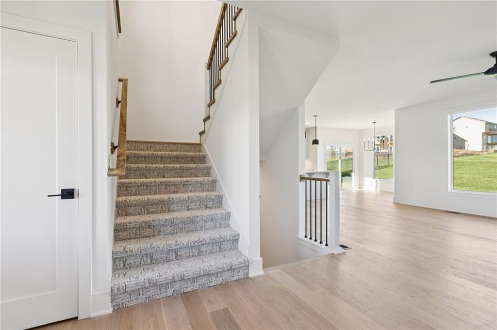 1916  Longview Drive, Liberty, MO 64068 | MLS#2563129