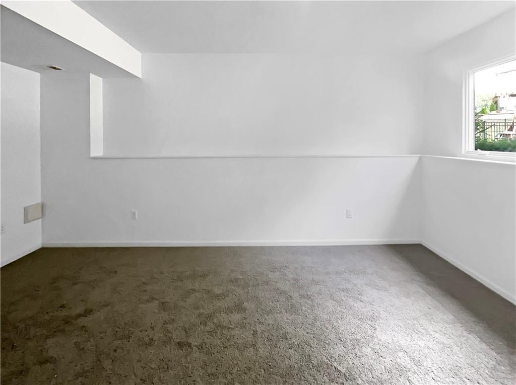 10105  River Hills Drive, Kansas City, MO 64152 | MLS#2564013