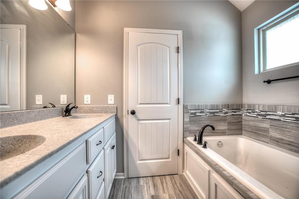 6110 NE 118th Street, Kansas City, MO 64156 | MLS#2565131