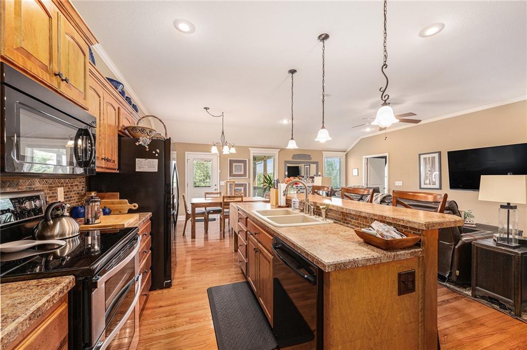 104  Prairie Rose Circle, Smithville, MO 64089 | MLS#2569907