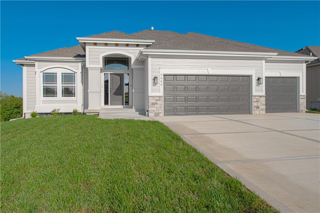 9808 N Laurel Avenue, Kansas City, MO 64157 | MLS#2572284