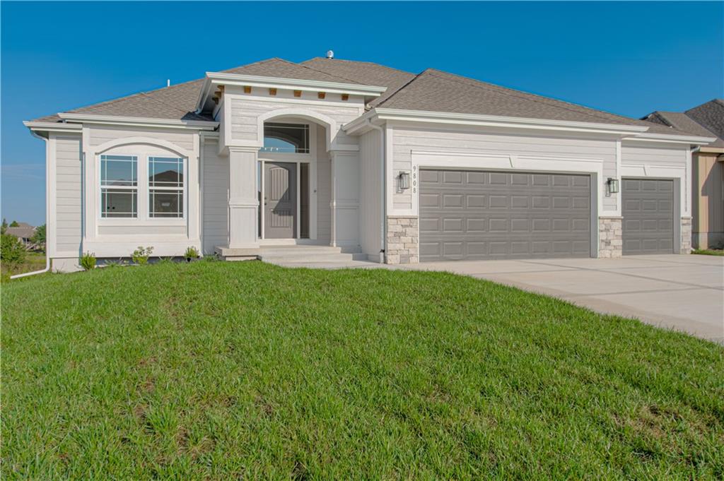 9808 N Laurel Avenue, Kansas City, MO 64157 | MLS#2572284