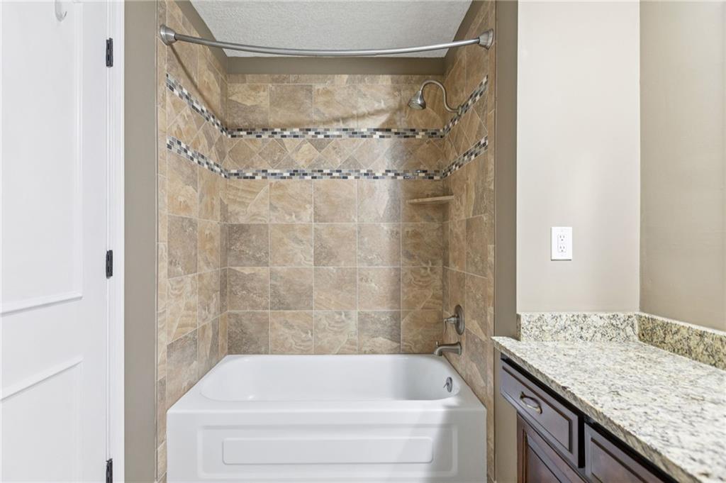 5408 NW 58th Terrace, Kansas City, MO 64151 | MLS#2573883