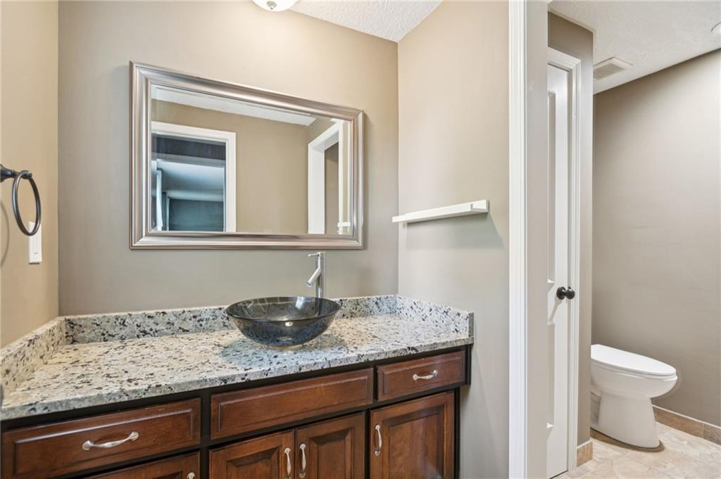 5408 NW 58th Terrace, Kansas City, MO 64151 | MLS#2573883