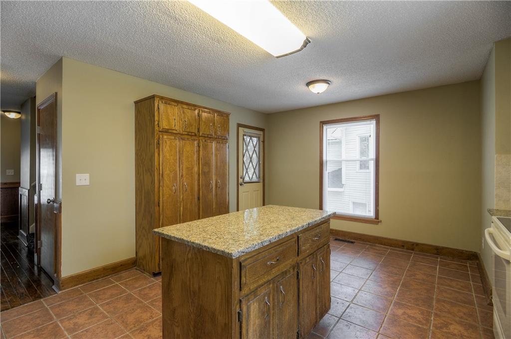 5835 N College Street, Gladstone, MO 64119 | MLS#2574097