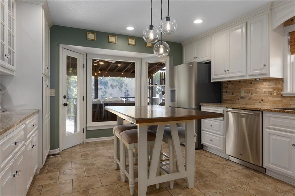 900  Wildbriar Drive, Liberty, MO 64068 | MLS#2574133