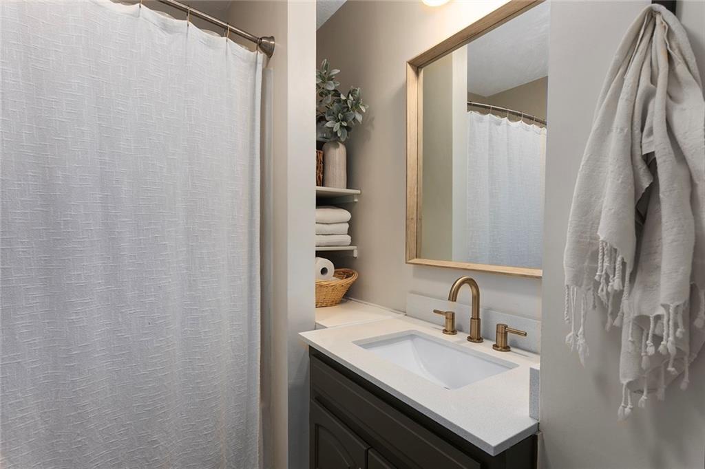 900  Wildbriar Drive, Liberty, MO 64068 | MLS#2574133