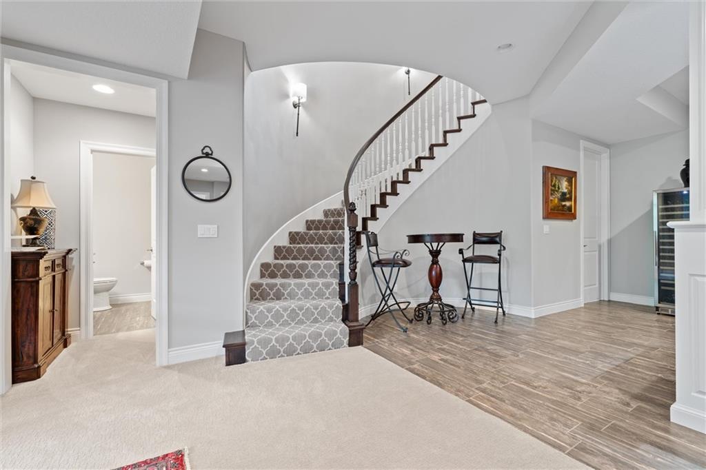 6325  Edgewater Drive, Parkville, MO 64152 | MLS#2574911