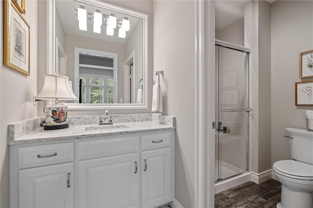 6325  Edgewater Drive, Parkville, MO 64152 | MLS#2574911