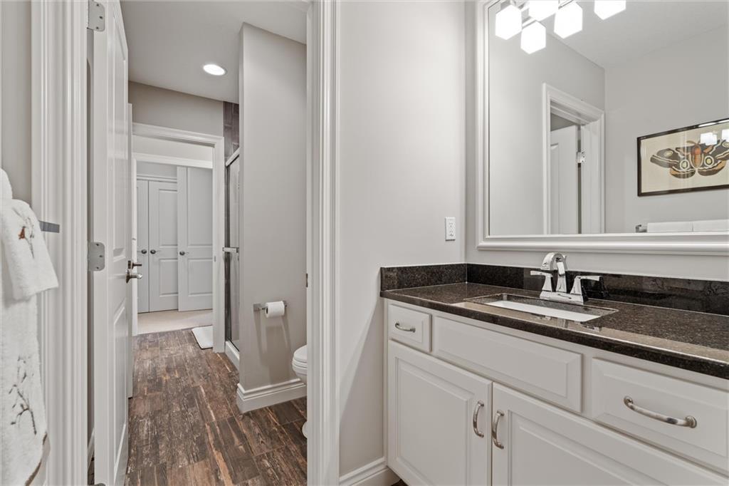 6325  Edgewater Drive, Parkville, MO 64152 | MLS#2574911