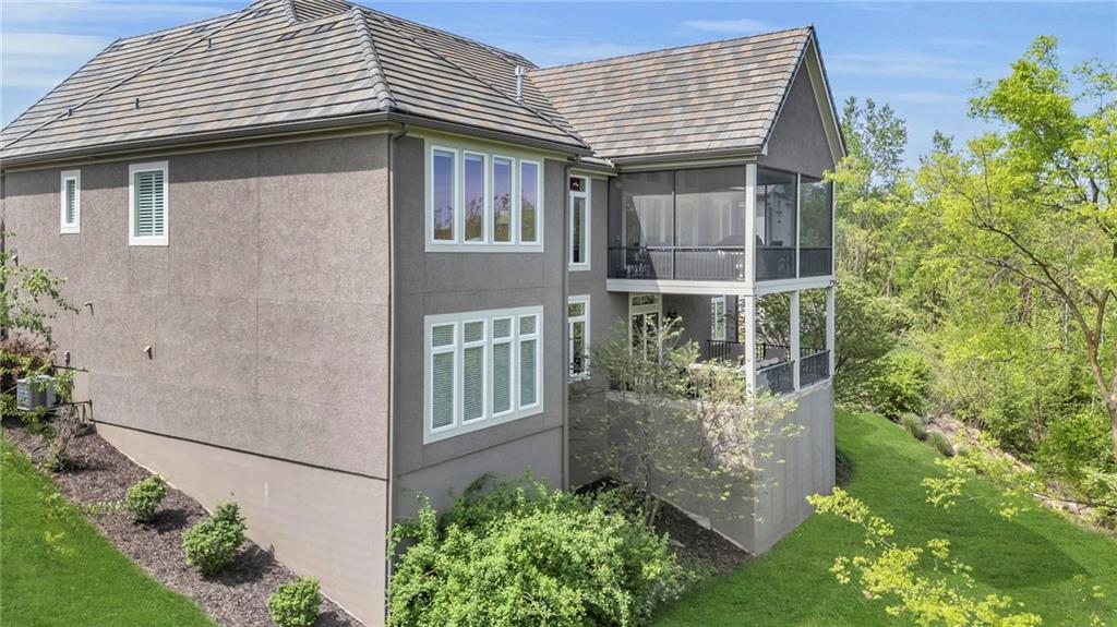 6325  Edgewater Drive, Parkville, MO 64152 | MLS#2574911