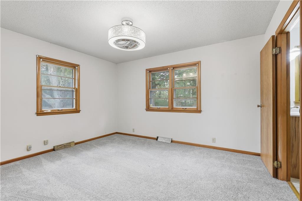 610 NW North Shore Drive, Lake Waukomis, MO 64151 | MLS#2575290