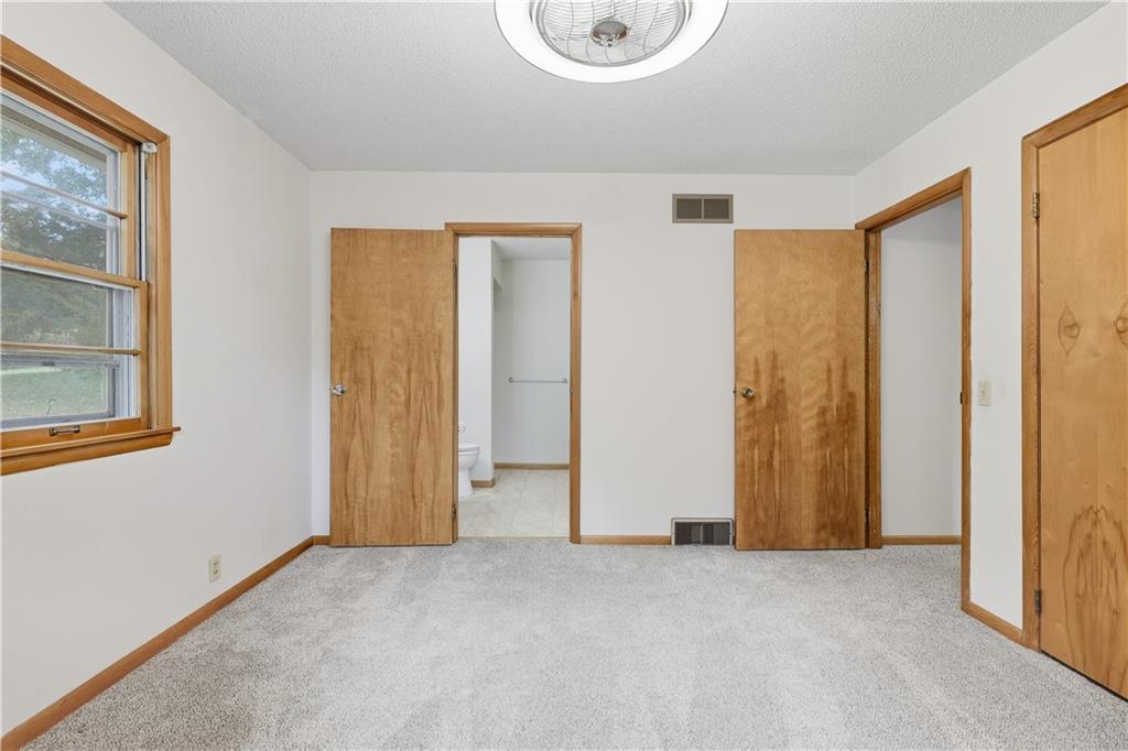 610 NW North Shore Drive, Lake Waukomis, MO 64151 | MLS#2575290