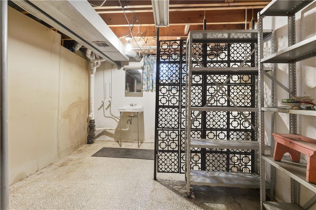 610 NW North Shore Drive, Lake Waukomis, MO 64151 | MLS#2575290