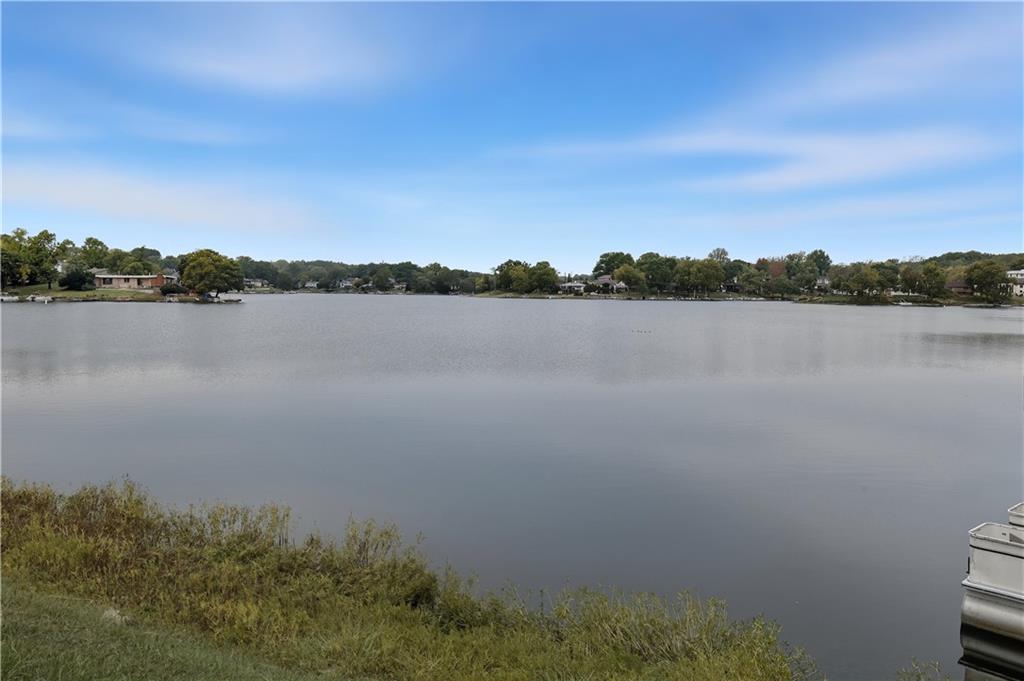 610 NW North Shore Drive, Lake Waukomis, MO 64151 | MLS#2575290