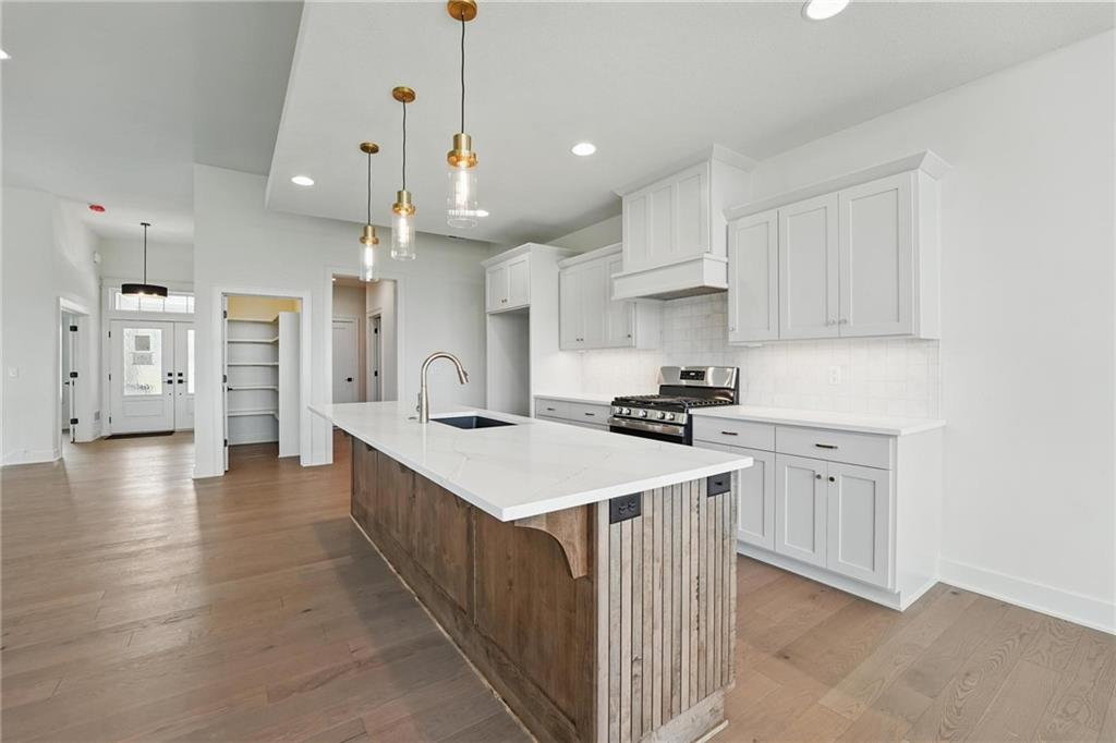 1518 NW 106th Terrace, Kansas City, MO 64155 | MLS#2575796