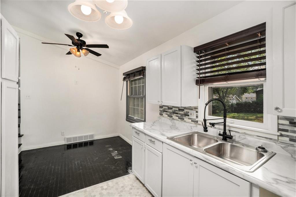 215  Grant Street, Liberty, MO 64068 | MLS#2578262