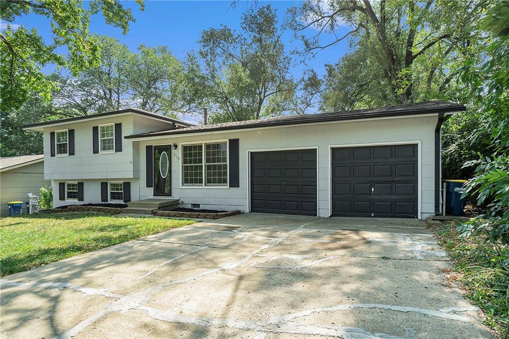 215  Grant Street, Liberty, MO 64068 | MLS#2578262