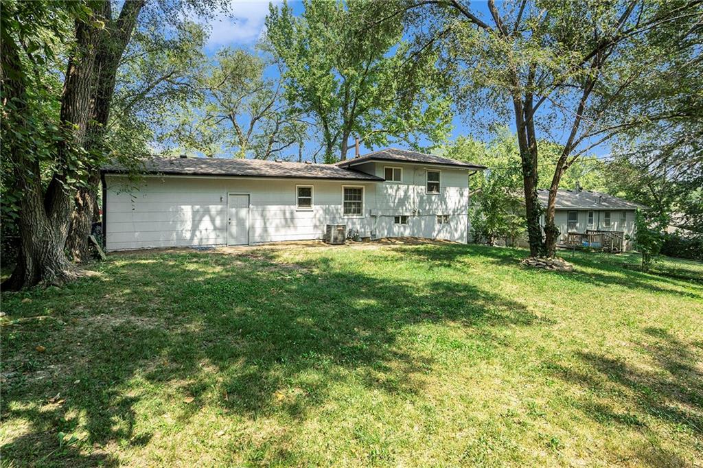 215  Grant Street, Liberty, MO 64068 | MLS#2578262