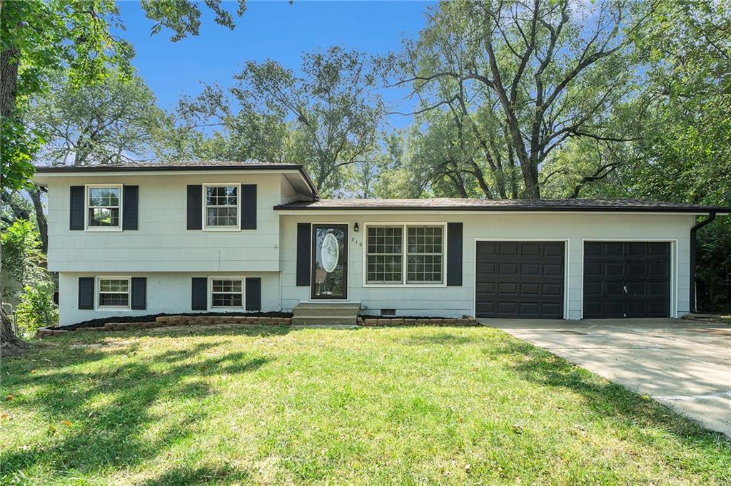 215  Grant Street, Liberty, MO 64068 | MLS#2578262