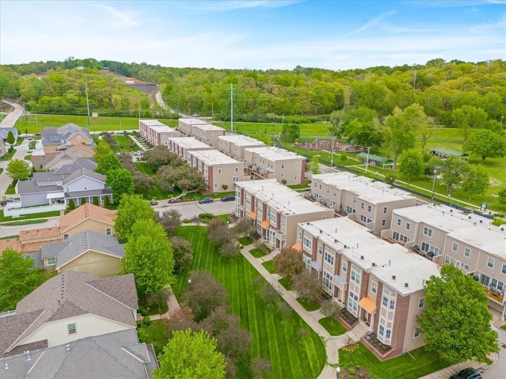 2911  Gentry Park Parkway, Kansas City, MO 64116 | MLS#2578529