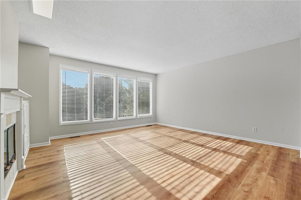 5829  Manor Lane, Parkville, MO 64152 | MLS#2579044