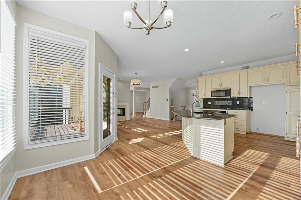 5829  Manor Lane, Parkville, MO 64152 | MLS#2579044